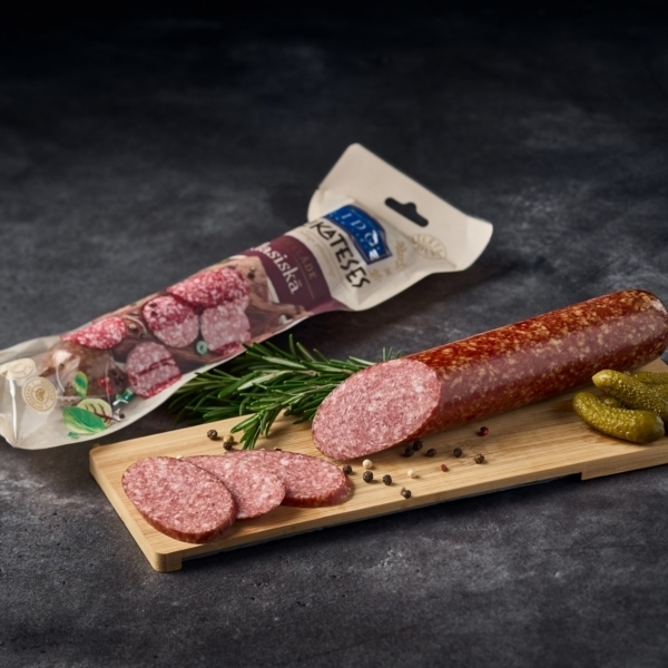 Desa Klasiskā Servelāde