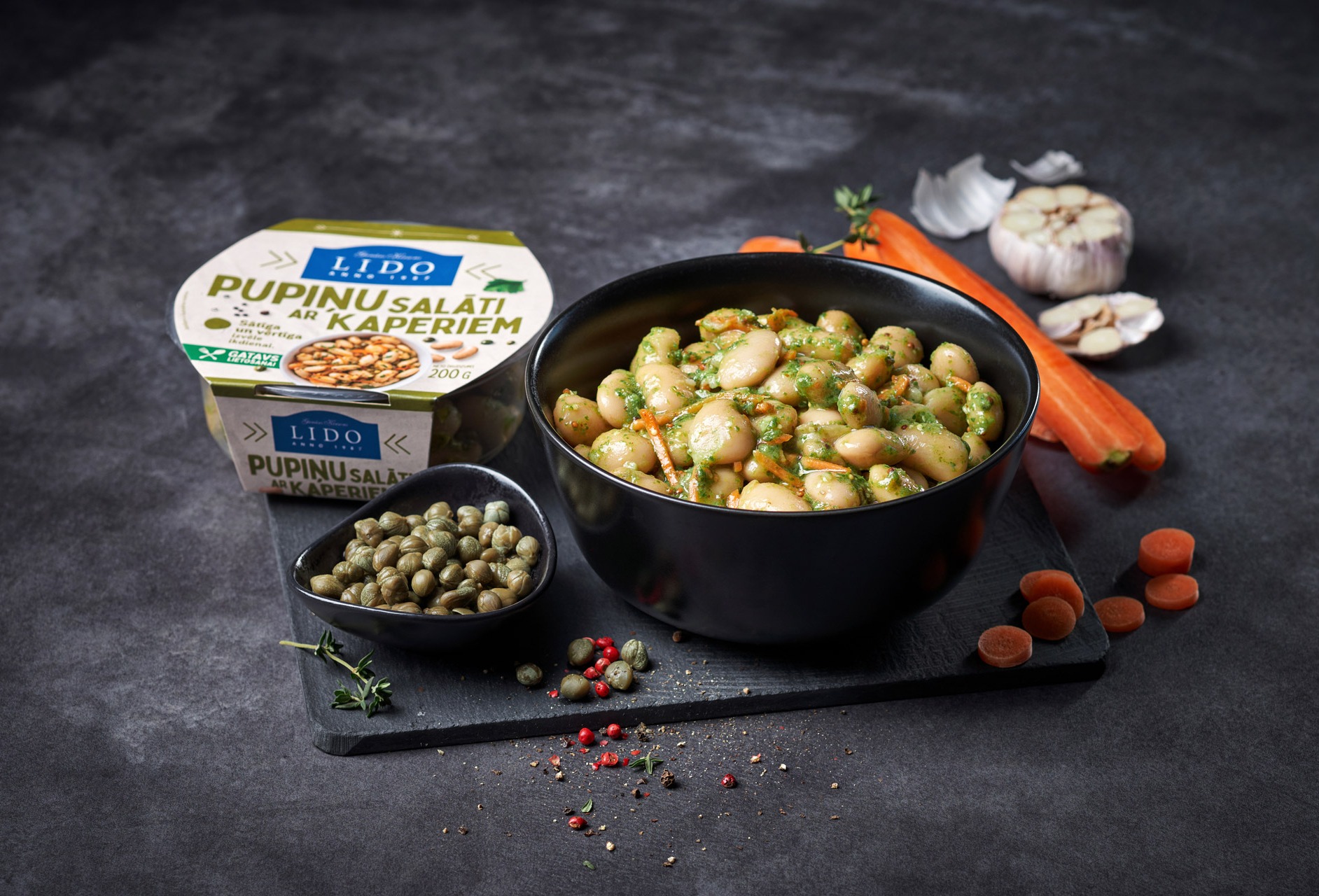 Bean salad with capers